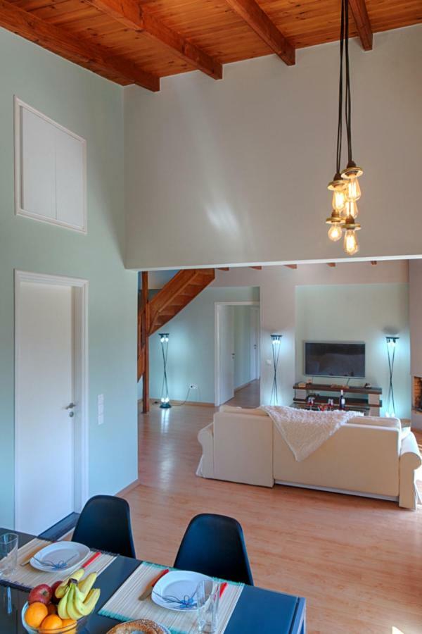 Modern Eco Friendly Villa Close To Town Пелекас Экстерьер фото